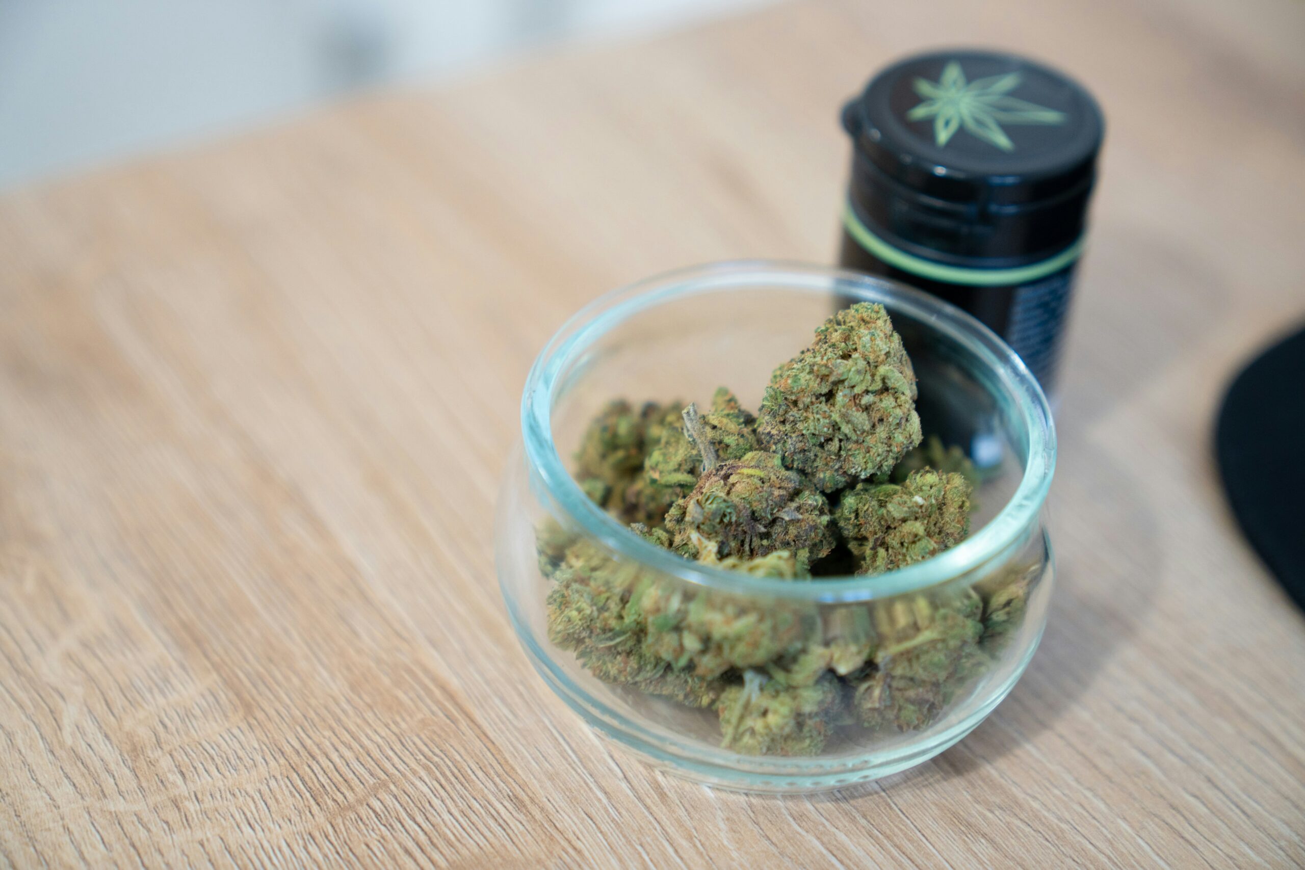 Cannabis Storage: Keep your cannabis fresh and potent with these expert tips!